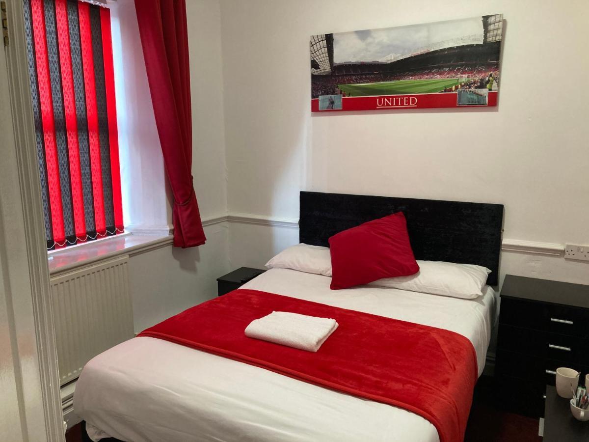 Old Trafford Stadium Hotel Salford  Bagian luar foto
