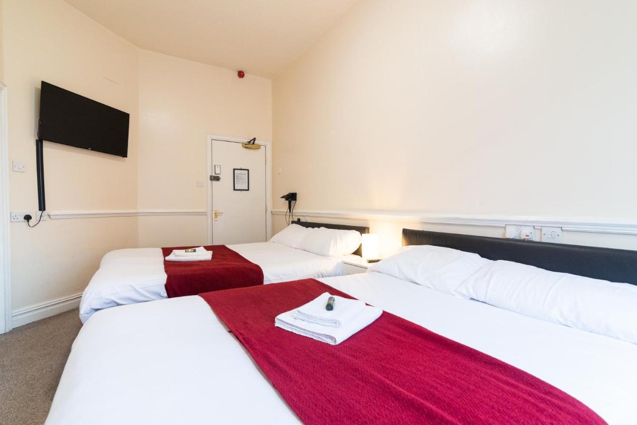 Old Trafford Stadium Hotel Salford  Bagian luar foto
