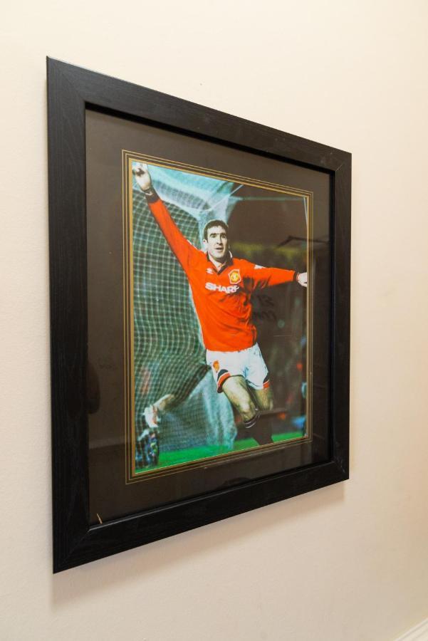 Old Trafford Stadium Hotel Salford  Bagian luar foto